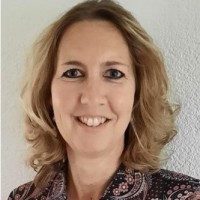 Sylvia Bos