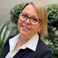 Lisa Davies
