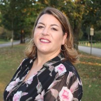 Stacy Rowe (S.R. Fabrico)