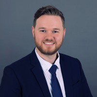Simon Bremner