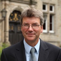 Dr. Stefan Brüdermann