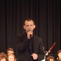 Dan White