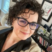 Elizabeth Sutherland, APR