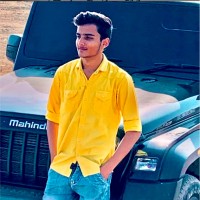 Uvesh Gigani