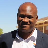 Moses M Muyaluka