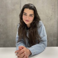 Isabel C.