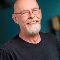 Tom Hollyer