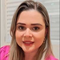 Larissa Gonçalves