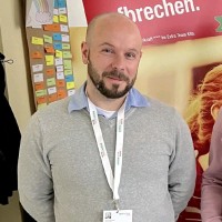 Dennis Schwarz