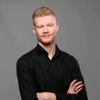 Simon Schröer