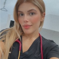Lara R.