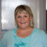 Holly Ruether