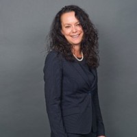 Sandra Schmid