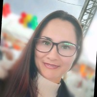 Luz Andgee Toro Cornejo
