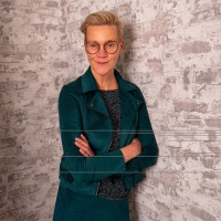 Ilona Osterkamp-Weber