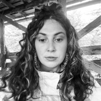 Tula Thompson-Price