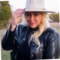 Kari Pearce