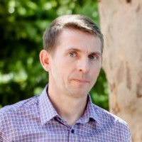 Radek Lenart