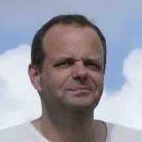 Jonathan Ralph
