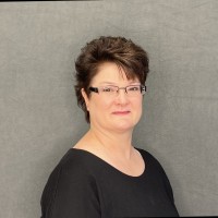 Kay Hull