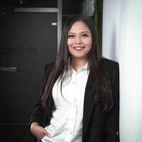 Pamela Linares R