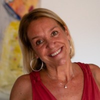 ESRA MARİNÇİÇ