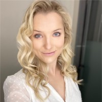 Alexandra Halle, Msn, Aprn, Pmhnp-Bc