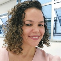 Jane Tavares