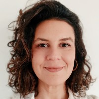 Marina Faveri de Oliveira