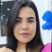 Kenia Barros