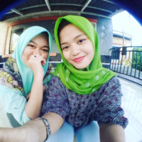 Dede Shine oktariasari L
