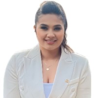 Paula Torres