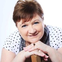 Shelagh Leach