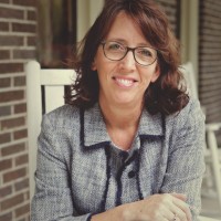 Rhonda Bennett