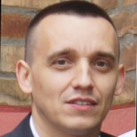 Mirosław Piątek