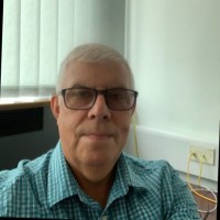 Simon Peake