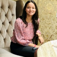 Pooja yadav .