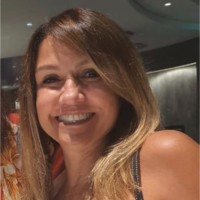 Vania Cozzolino
