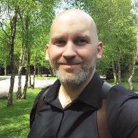 Matt Hards, Aiep