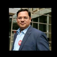CA Manoj Kumar Agarwal, BCOM (HONS),MCOM, FCA, LLB, MBA, DISA,DIRM,DBM