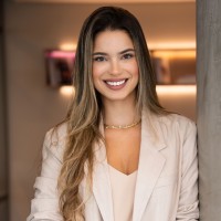 Raphaela Oliveira, CFP®