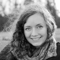 Laura Gallon, Phd
