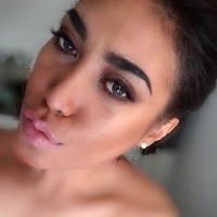 Alexandra Caroline