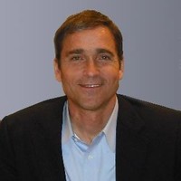 Alan Domonoske, Pe