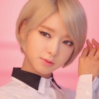 杨一飞