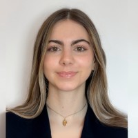 Camila Coutinho Bergeret