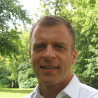 Dr. Martin Vogelsang