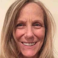 Melanie J Cross