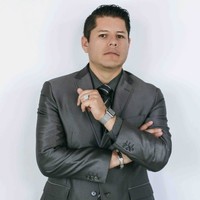 Carlos Dueñas