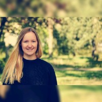 Rebecca Dienst